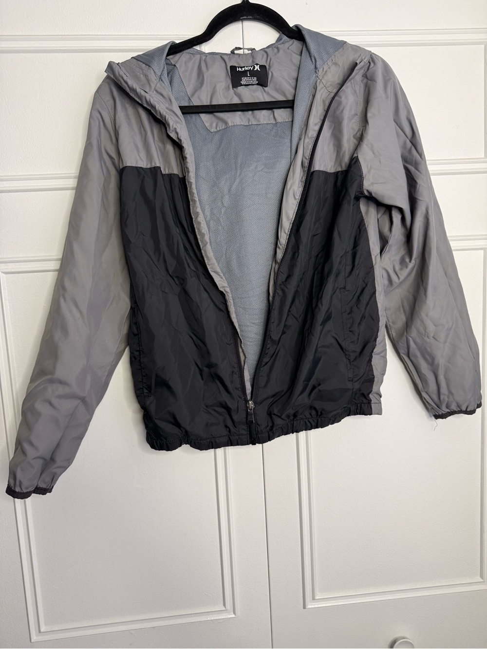 Hurley Two-Tone Hooded Windbreaker Jacket - Gray & Black